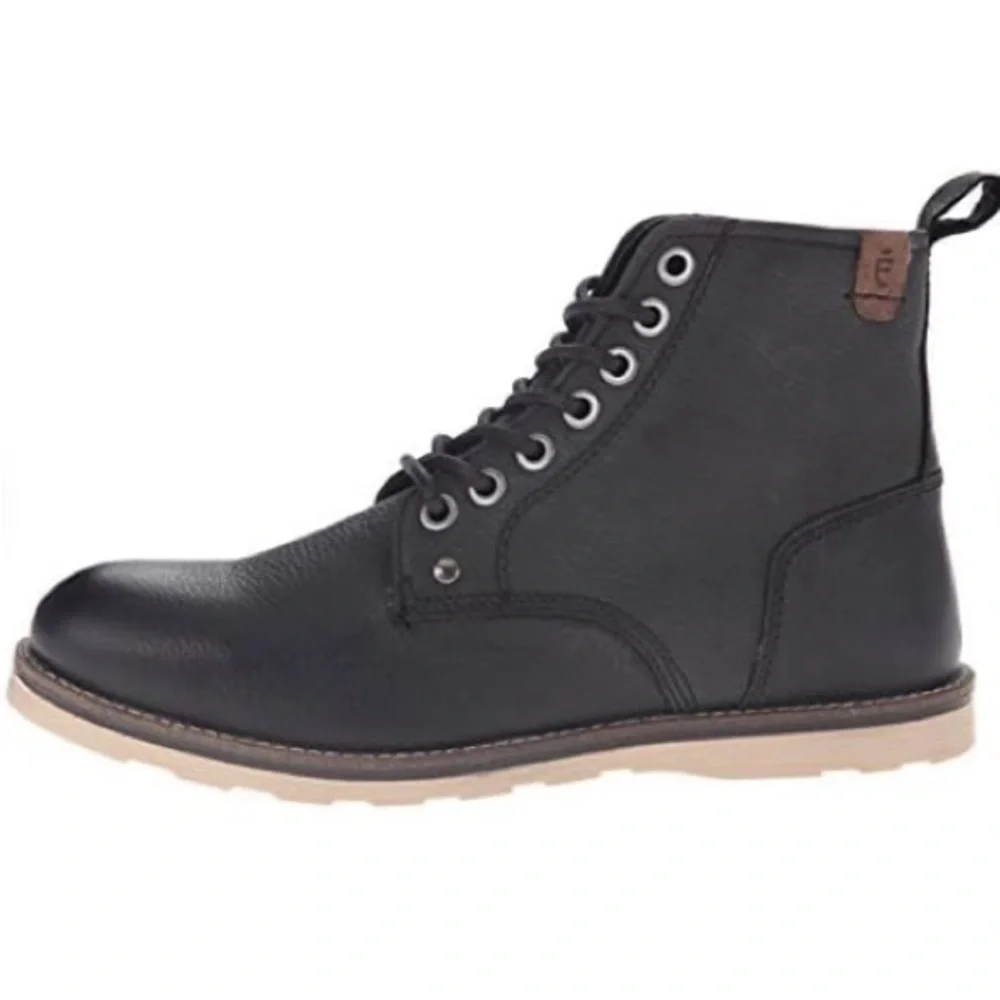 Crevo excellent worn